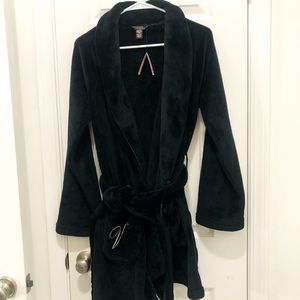 Victoria’s Secret Robe • Black • XS/S